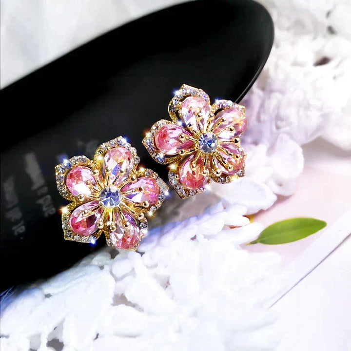 MAIA | COLOR, ELEGANCE, STYLE